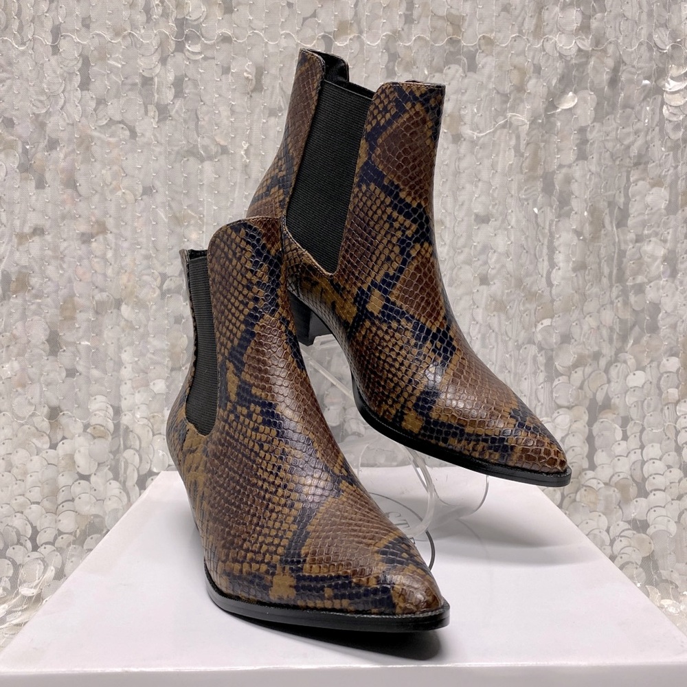 Steve Madden “Cheyene”